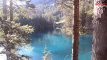 Ovo austrijsko jezero skriva klupe i staze – pod vodom