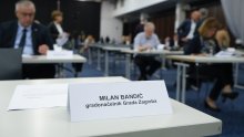 Nakon Bandićeva neuspjela pokušaja prodaje udjela u APIS-u sjednica Zagrebačke skupštine ponovno prekinuta