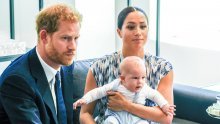 Cure novi detalji: Meghan Markle iz sebičnih razloga umalo uništila najljepši dan princeze Eugenie, a svojim je stavom izluđivala i djelatnike palače