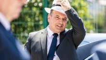 Beroš: Novog 'lockdowna' ne bi smjelo niti trebalo biti jer to ekonomija ne može preživjeti na duže vrijeme