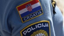 Trogirski diler uhićen s pola kilograma marihuane i bombom