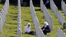 Dodik: 'Pokušava se napraviti mit o genicidu u Srebrenici, a genocida nije bilo'