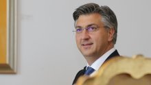 Plenković: Smanjenjem broja lokalnih dužnosnika uštedjet ćemo 100 milijuna kuna godišnje, a radimo i na spajanju općina