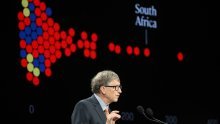 Bill Gates: Pandemija koronavirusa će za bogati dio svijeta završiti do kraja 2021. godine