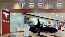 Tesla traži dozvolu za prodaju radarskog sigurnosnog uređaja za automobile za detektiranje pokreta