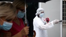 U Sloveniji 34 novozaražena u 24 sata; od početka ljeta 165 slučajeva uvezeno iz Hrvatske