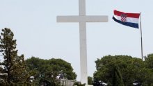 S vrha Marjana ukradena hrvatska zastava