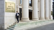 HNB prodao 240 milijuna eura da zaustavi pad kune