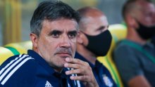 Evo što je sve trener Zoran Mamić rekao u Cluju na pitanje razmišlja li o tome što dalje ako Dinamo ispadne