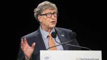 Bill Gates tortom razveselio Warrena Buffeta za 90. rođendan