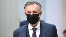 Oporba kontra Zakona o strancima, Škoro: Ako usvojimo ovaj zakon, svi velikani u Saboru će pognuti glavu