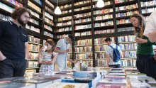 Koje knjige Hrvati kupuju: Ovo je lista 20 najprodavanijih domaćih naslova u hrvatskim knjižarama