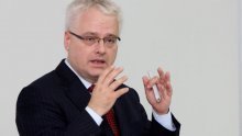 Josipovic: Decline in support for Croatia's EU entry expected
