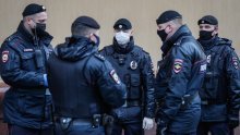 Policija pred lokalne izbore upala u urede ruske oporbe