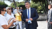 [FOTO/VIDEO] Plenković o Berošu ili Mariću kao mogućim kandidatima za gradonačelnika; progovorio i o mostovcima: Ne trošim ni sekunde na njih