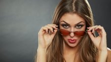 Intimna veza toliko im je potrebna da ponekad održavaju dvije ili tri: Je li Vaga najkoketniji i najnevjerniji znak?