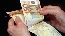Potpisan sporazum EIB-a i HBOR-a o 200 milijuna eura zajmova za hrvatska poduzeća