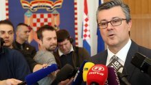 Orešković raportirao predsjednici što misli učiniti po pitanju duga