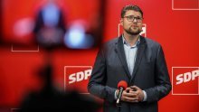 [VIDEO/FOTO] Peđa Grbin je novi predsjednik SDP-a: Moramo se mijenjati, SDP će biti otvorena stranka koja neće isključivati, već uključivati