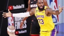 Lakersi i LeBron James uz puno problema svladali Miami te stigli korak do ispisivanja povijesti: Još nismo završili posao