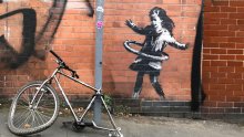 Tajanstveni Banksy potvrdio da je novi rad u Nottinghamu njegov: Obožavatelji zabrinuti za sudbinu bicikla