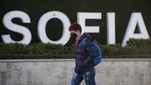Bugarska zatvara škole i restorane, Rusija i Poljska imaju rekordne brojeve umrlih