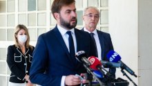 [FOTO/VIDEO] Ćorić donio 115 milijuna kuna u Split, pričao je o 'ogromnom iskoraku' iako se odvaja 3,74 posto otpada