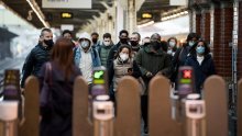 U Velikoj Britaniji 1300 ljudi pogrešno obaviješteno da ima koronavirus