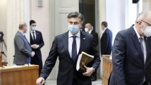 Plenković i Hajdaš Dončić o Babi Vangi i Nostradamusu; na samom kraju Jandroković se porječkao s Vidović Krišto, ona ga pitala: Zašto ste tako nervozni?!