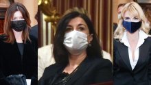 Poznati pohrlili u zagrebački HNK: S maskom na licu iz lože u baletu uživala Sanja Musić Milanović, a pored nje - bračni par Jandroković