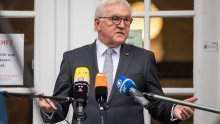 Njemački predsjednik Steinmeier: Obuzima me sram kad vidim da Židovi ne mogu bez straha nositi kipu na ulici