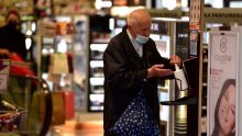 U Sloveniji 1690 novozaraženih, broj umrlih premašio tisuću