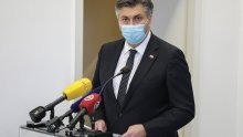 Premijer nakon 17 dana izlazi iz samoizolacije: Šteta je što se doprinos oporbe u ovoj krizi sveo na miniranje rada Stožera