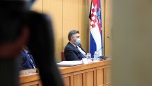 Plenković u Saboru brani proračun i odbacuje veze sa starim HDZ-om: No way što se tiče etiketa