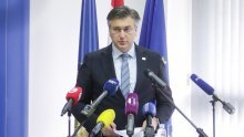 Plenković o velikom broju umrlih: 'Najodgovorniji je Covid-19. Mi radimo na očuvanju sustava'