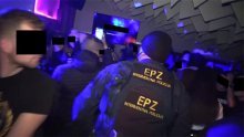 [FOTO/VIDEO] Policija u raciji u ugostiteljskim objektima u Zagrebu, provjereno 239 osoba, među njima i mladić pozitivan na koronavirus