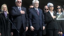 'Sada smo emotivni, što bi utjecalo na izbore i referendum'