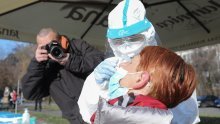 Kako djeluju, kako se koriste i mogu li se ponijeti kući: Sve što ste željeli znati o brzim testovima na jednom mjestu