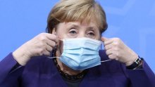 Merkel Nijemcima: Za Božić se družite putem video poziva, budite kao naši vojnici u inozemstvu