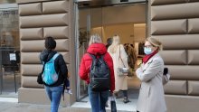 'Sa sjevera Hrvatske traže potpuno zatvaranje šoping centara, a mi smo drugi najreguliraniji sektor u zemlji. A što je s proizvodnim pogonima? Tko tamo kontrolira nose li se maske?'
