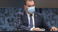 Beroš: 'U ovom trenutku nije izvjesno uvođenje ograničenja kretanja među županijama'