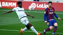 Novi posrtaj Barcelone na Camp Nou; mjeru Kataloncima uzela Valencia; Atletico Madrid sam na vrhu; poraz Real Sociedada
