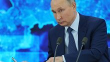 Službeni broj mrtvih od posljedica covida u Rusiji prešao 50.000, Putin se ne može cijepiti Sputnjikom V
