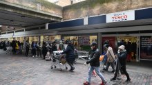 Britanija kupcima poručila da hrane ima u izobilju: Ne mislimo da itko treba biti zabrinut