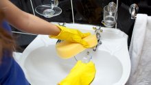 Šest najčešćih grešaka kod čišćenja kupaonice i kako ih izbjeći uz pomoć ovih genijalnih trikova