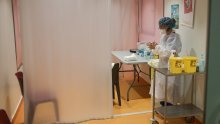Francuska nastoji ubrzati cijepljenje protiv covida-19