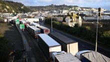 Tisuće kamiona napuštaju Dover na putu za Calais