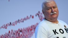 Lech Walesa bankrotirao: Nekad sam putovao i zarađivao držeći govore, sad sam tu praznih džepova