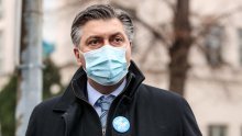 Plenković: Ako sam deseti dan shvatio da imam jaki kašalj, neću ići u lunapark, nego kod doktora. Sve je bilo transparentno