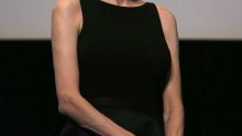 Angelini Jolie uručen počasni Oscar za humanitarni rad